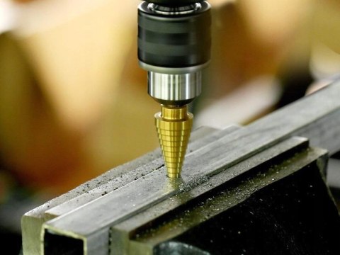Wiertło stopniowe stożkowe choinka HSS 4-12 mm Wiertło stopniowe stożkowe choinka HSS 4-12 mm