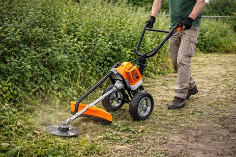 KOSA SPALINOWA NA KOŁACH KOSIARKA PODKASZARKA TROLEY WYKASZARKA 5,2km MOCNA